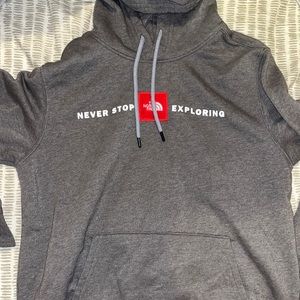 Men’s North Face Hoodie